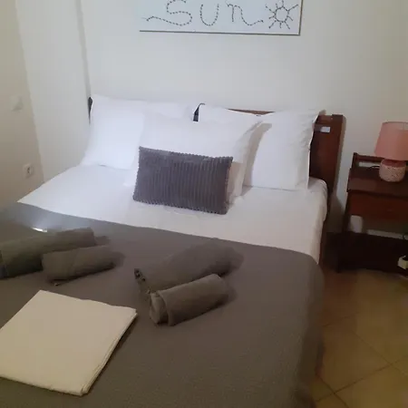 M.houses 2 Nyaraló *