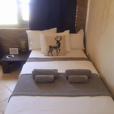 M.houses 2 Nyaraló Ájosz Romanósz